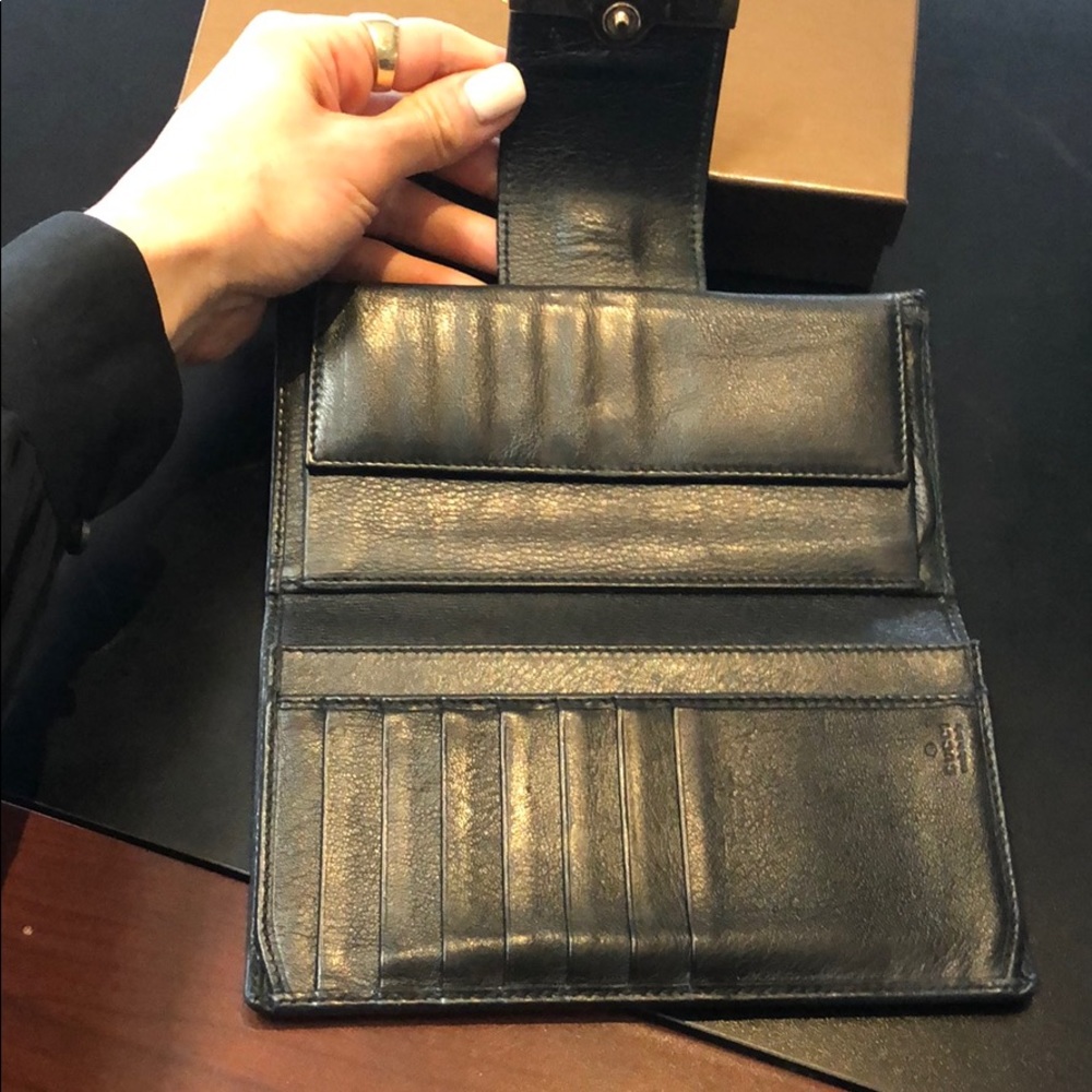 Preowned Gucci wallet - Picture 5 of 8